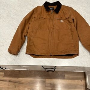 Men’s carhartt jacket size M